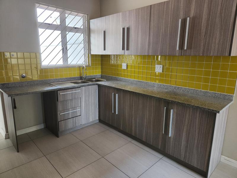To Let 2 Bedroom Property for Rent in Walmer Estate Western Cape